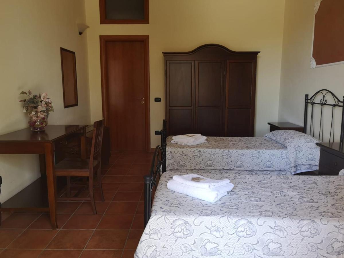 Agriturismo Catena Ciro Exteriér fotografie