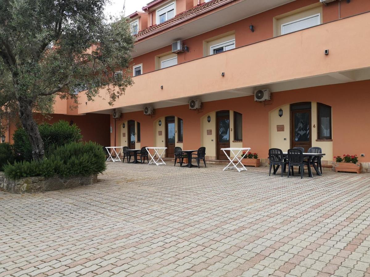 Agriturismo Catena Ciro Exteriér fotografie
